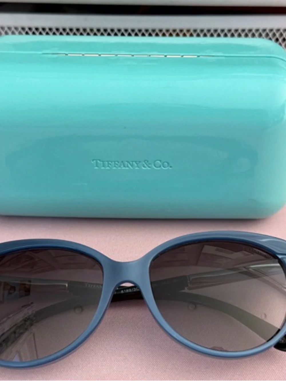Tiffany woman’s Sunglasses TF 4097 cat eye Blue frame